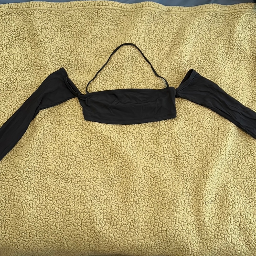 Long sleeve, off-shoulder crop top